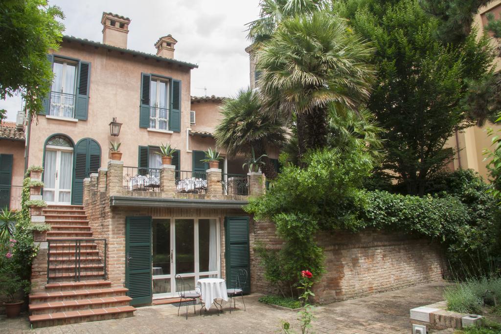 رافيننا Ai Giardini Di San Vitale المظهر الخارجي الصورة